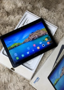 🚨 Chap chap : je brade ma tablette importé de la France