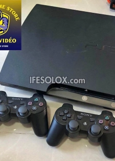 Jeu FIFA 23 PS4 neuf à vendre