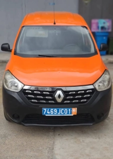  RENAULT DOKKER