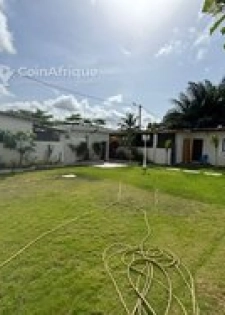 Vente villas basse 6 pièces- Bingerville Anan