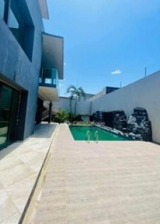 Location villa à la cité sir cité prestige