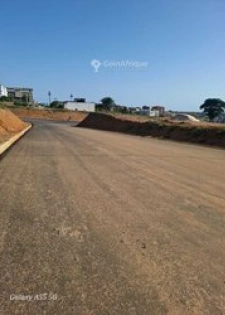 Terrains 481 m² à Bingervil akandje  50 mettre du boulevard