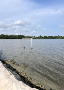 Terrain 4 000m² bordure de lagune - Bingerville anan