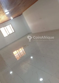Location appartement 4 pièces à la rivera