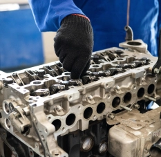 Mécanicien auto pour réparations et vidange