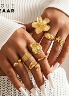 VOGUE BAZAAR Set de 8 bagues statement pour femmes, design unique et audacieux irréguli...