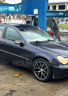 Mercedes-Benz C200 2004 Bleu