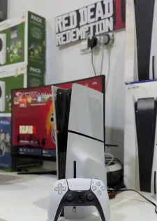 PS5 Standard Slim