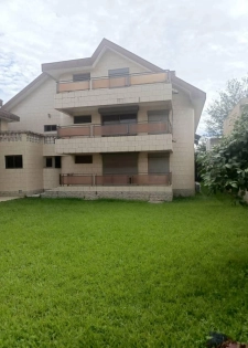 Gd villa duplex a louer aux 2 plateaux Vallon