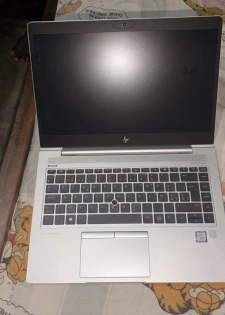 Ordinateur HP EliteBook 840 G5 i5 8Go SSD 256Go état 10/10