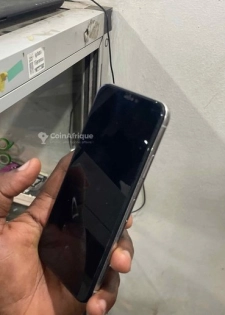 iPhone  X