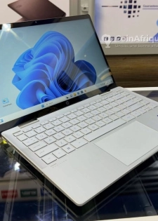 Ordinateur Hp Pavilion 2in 1 core i7 th gen/ 16go ram/ 1to
