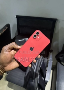 Apple iPhone 12 64 GB Rouge