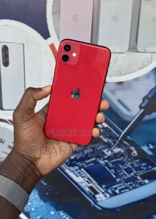 Apple iPhone 11 64 GB Rouge