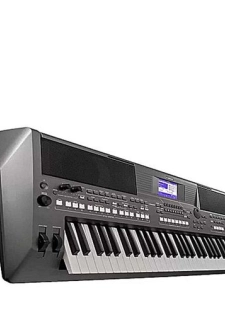 Piano Yamaha PSR-S670 - Professionnel Studio Haut Gamme - Noir