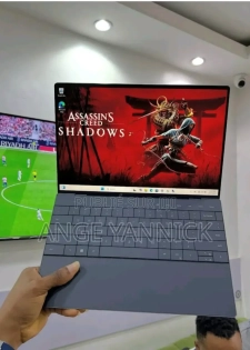 Nouveau Dell XPS 13 9320 16GB Intel Core i7 SSD 512GB