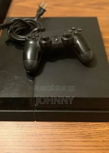 Playstation 4 Slim