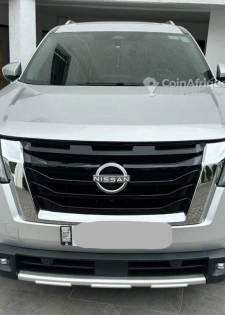 Nissan  Pathfinder 2023